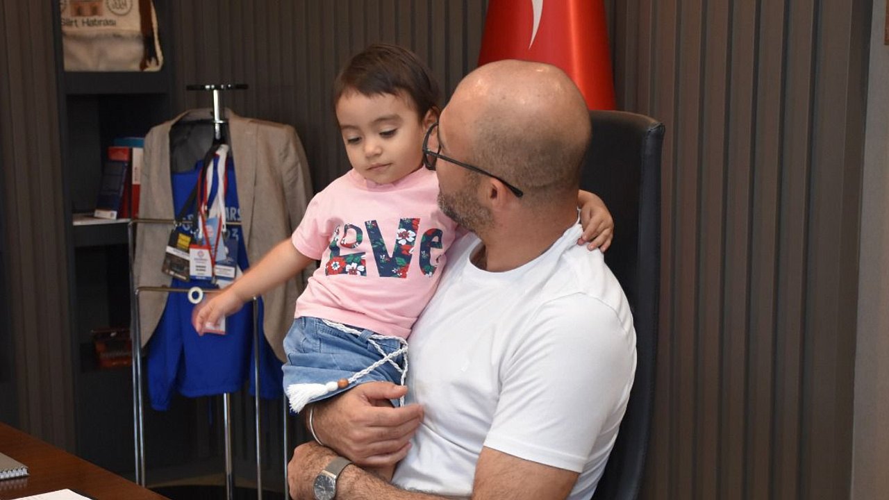 BAŞKAN ZENCİRCİ’DEN SMA’LI LİNDA BEBEĞE DESTEK ÇAĞRISI