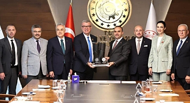 TEKNOLOJİ BAKANI MEHMET FATİH KACAR'I ZİYARET ETTİ...