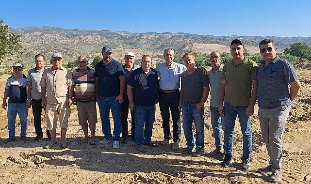 OTOBAN GİBİ BAĞLANTI YOLUNA YENİPAZAR ÇİFTÇİSİ TEPKİ GÖSTERDİ.